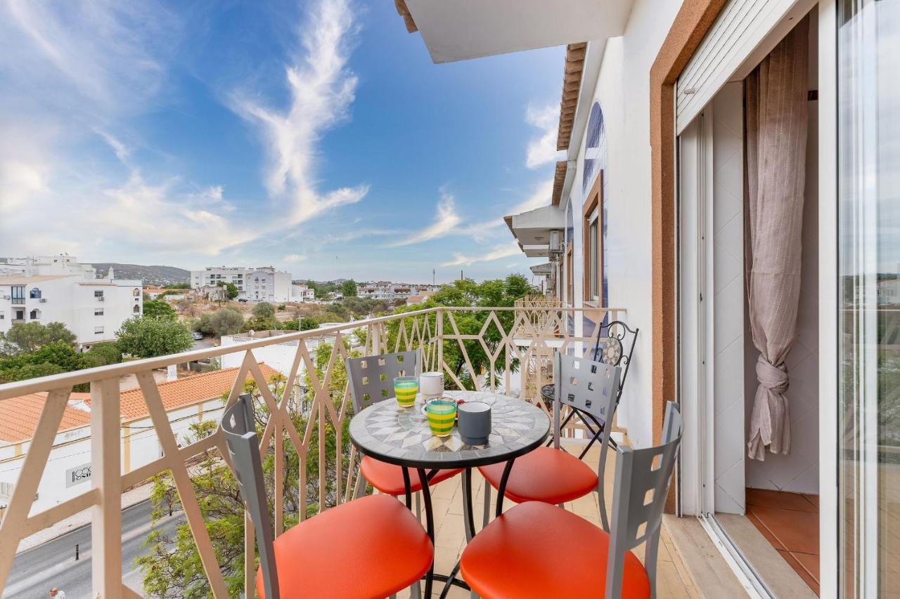 Peaceful 1 Bdr Apartment W/ Balcony By Lovelystay Almancil Kültér fotó